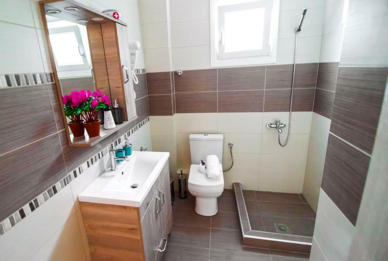 Sea Breeze Flat Appartement Kavala Buitenkant foto